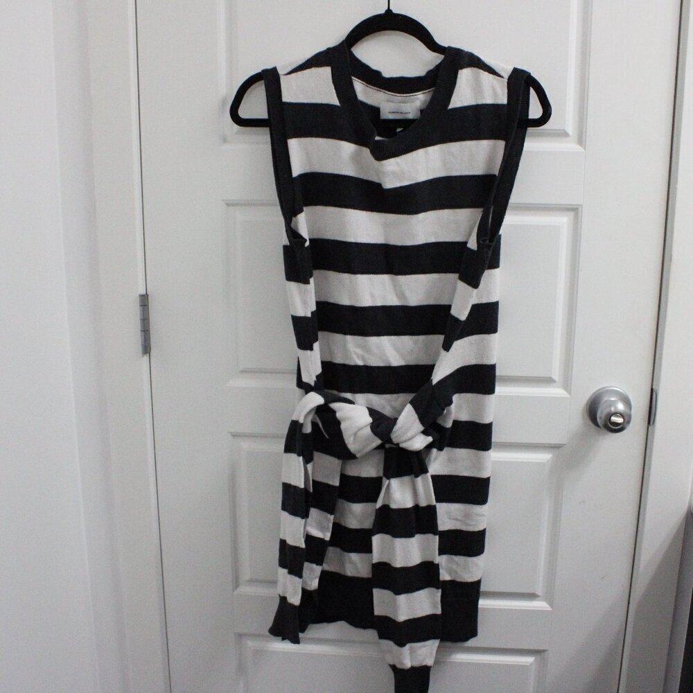 3?$30 CURRENT/ELLIOTT The Suns Out‎ Sweater Stripe Dress Grey/White Size 2